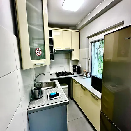 Metro Mlociny * Varsó